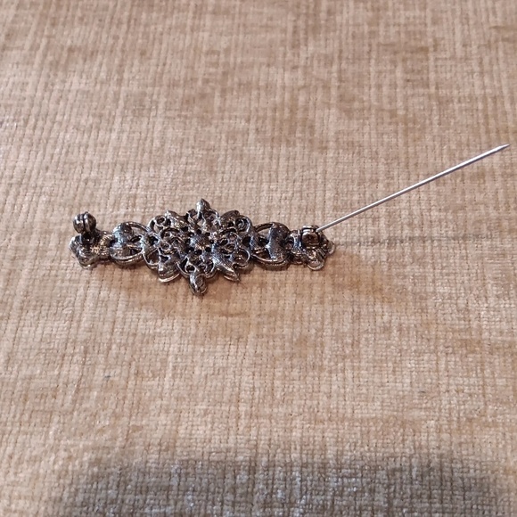 Vintage Pink Fuschia Rhinestone Brooch - Picture 3 of 7